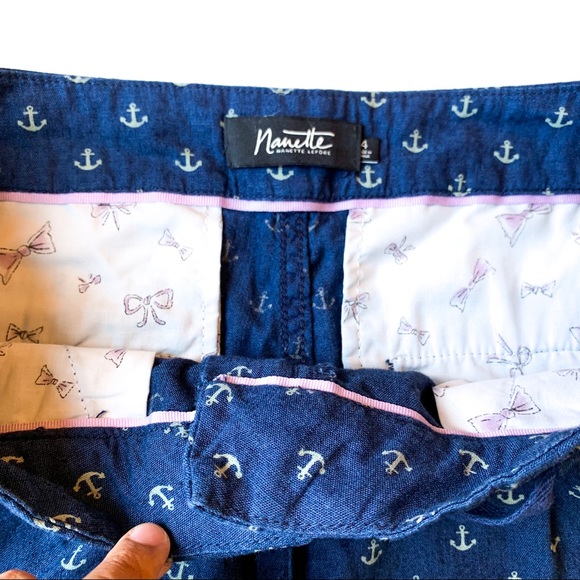 Nanette Lepore
Anchor-Print Rolled-Cuff Pants - Picture 7 of 8